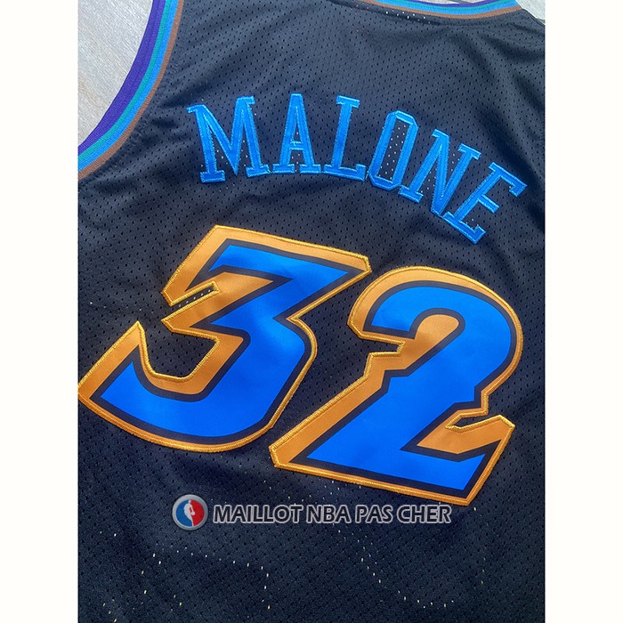 Maillot Utah Jazz Karl Malone NO 32 Mitchell & Ness 1996-97 Noir